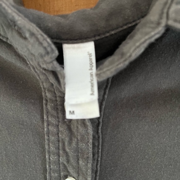 Gray Collared Button-Up Dress - Picture 3 of 4